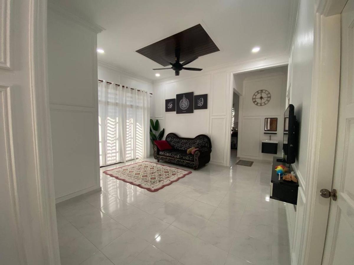 Adda Guest House Kota Bharu Ngoại thất bức ảnh